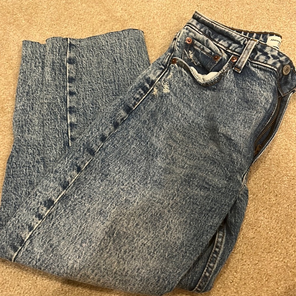 Abercrombie Mom Jeans